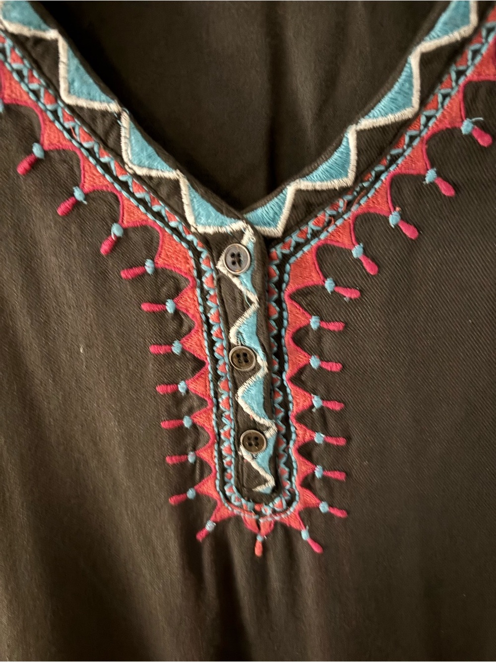 Time for Me Moss Green V-Neck Embroidered Tunic with Pink and Teal Accents - Picture 4 of 7
